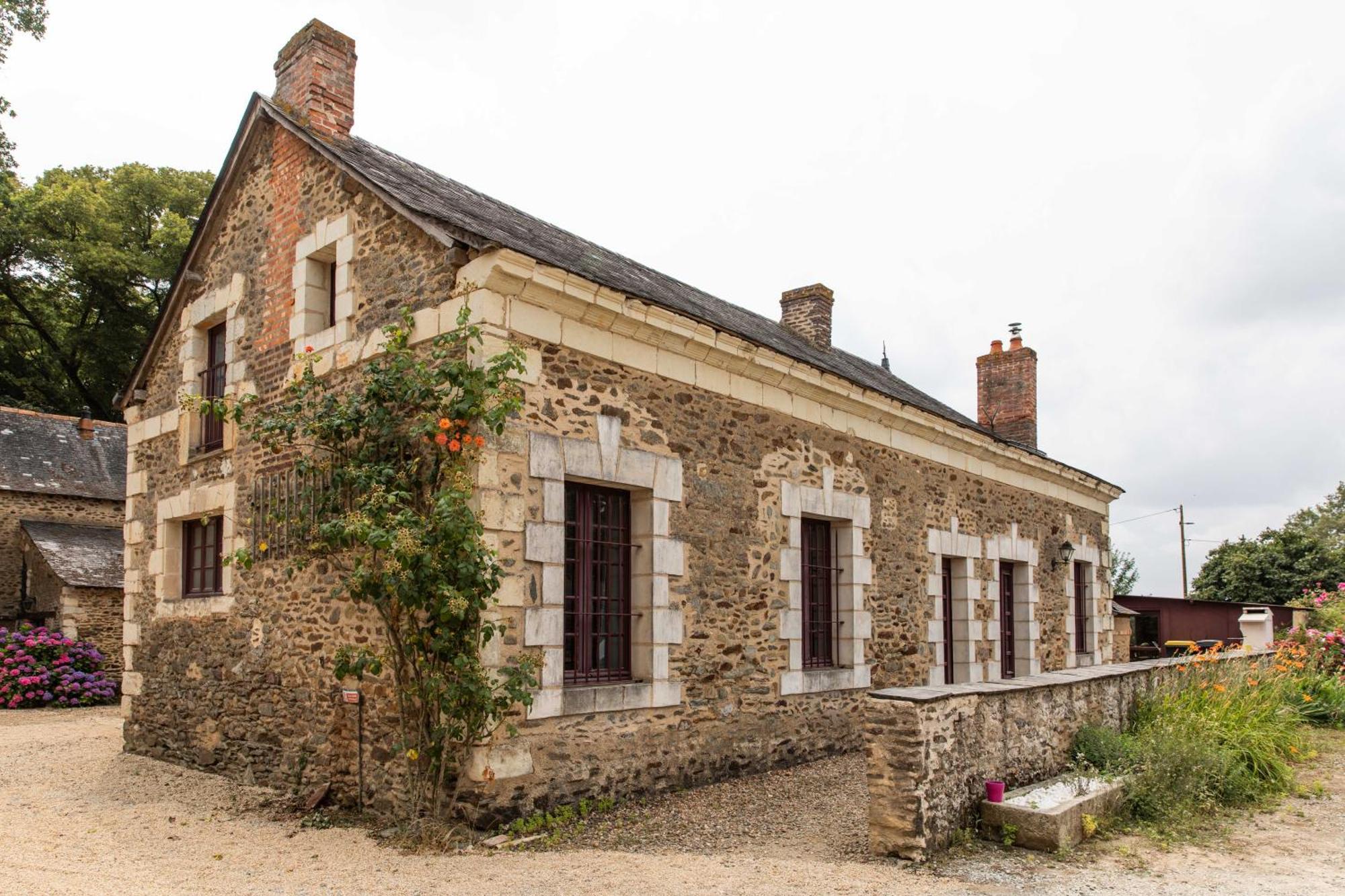 Villa Domaine De La Maroutiere à Saint-Fort Extérieur photo